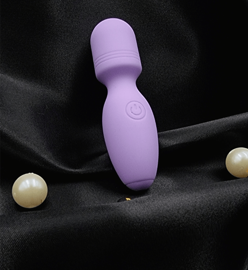 Side view showing flexible neck and rounded head for precise clitoral stimulation.